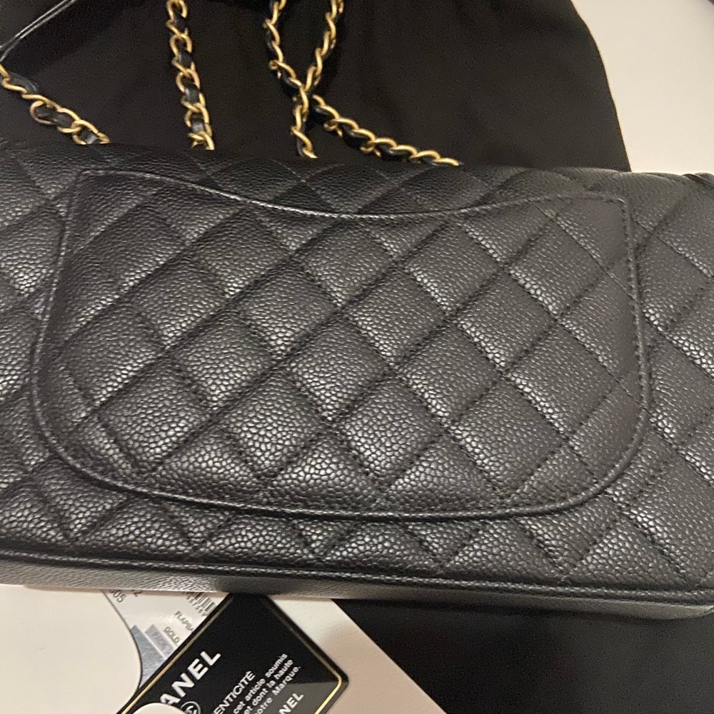 Chanel filigree - Picture 8 of 12